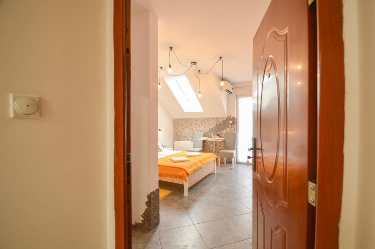 Misha Studio - Cozy Place To Stay In Novi Sad Exterior foto